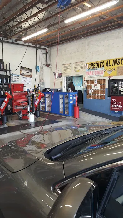 Santana Tires & Wheels 6