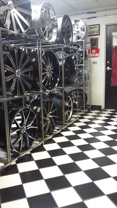 Santana Tires & Wheels 9