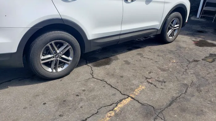 Juanito Tires 0