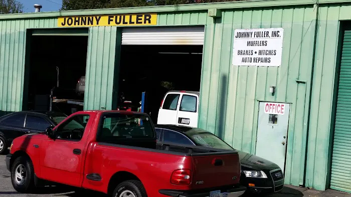 Johnny Fullers Master Muffler 1