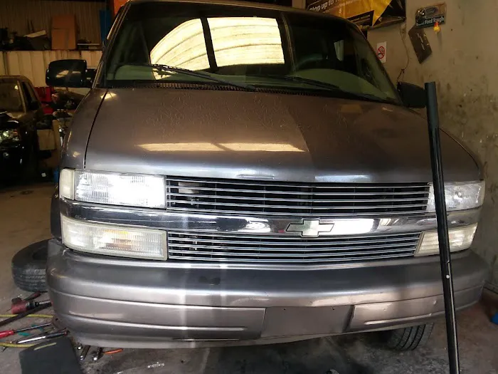 Freddy's Auto Service 6