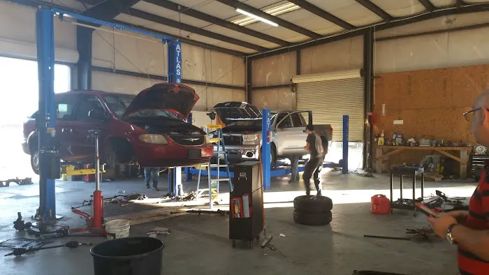 MEMORIAL AUTO SHOP 7