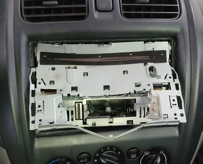 Arman's Car Audio 6