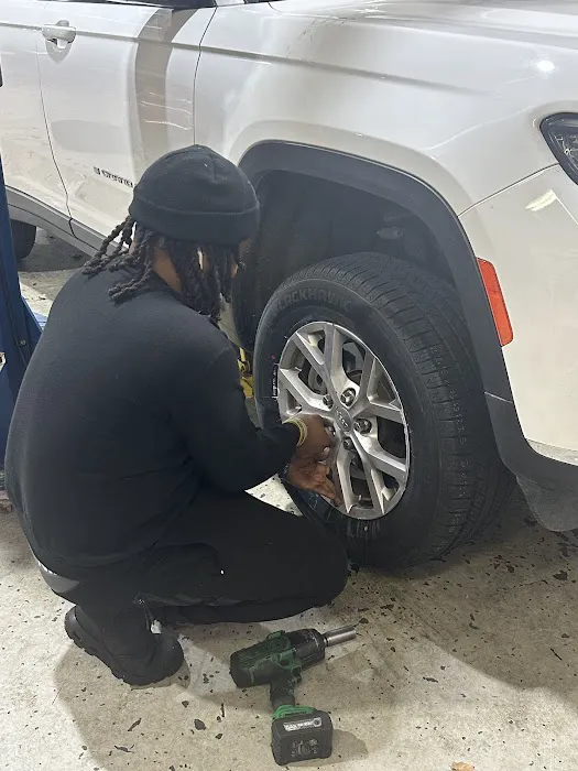 Chet’s auto repairs LLC 0