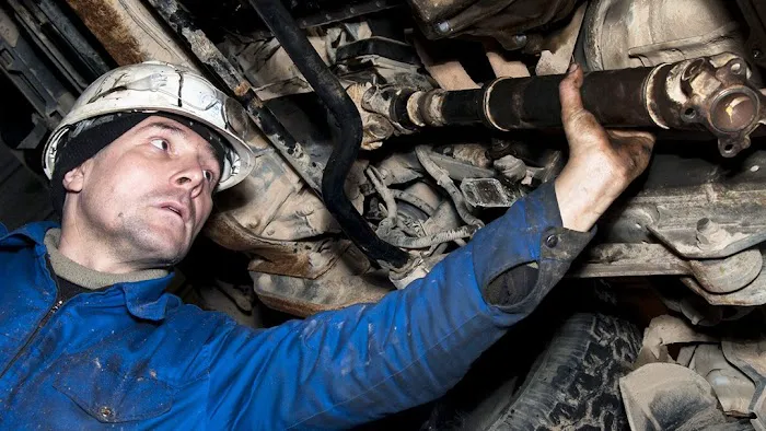 Gear Head Automotive & Transmissions 3