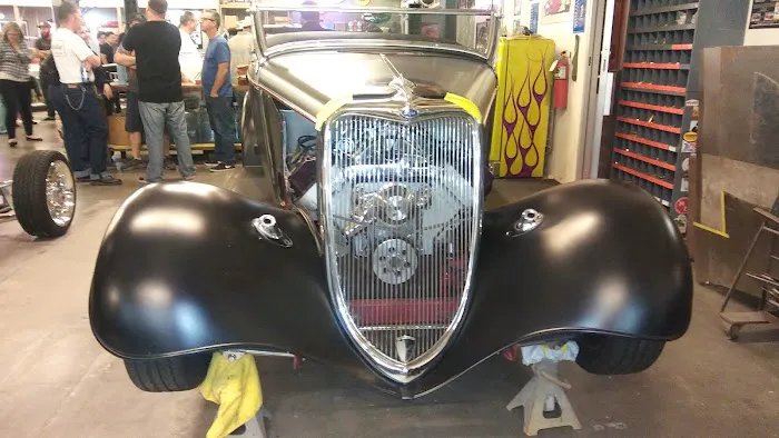 Squeeg's Kustoms 5