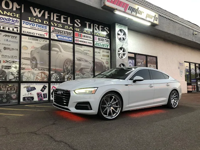 SHM Motorsports 5