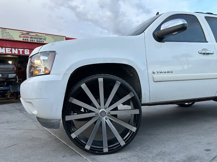 AZ Luxury Motorsport 8
