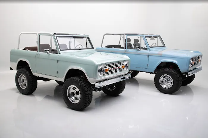 Paradise Customs 1