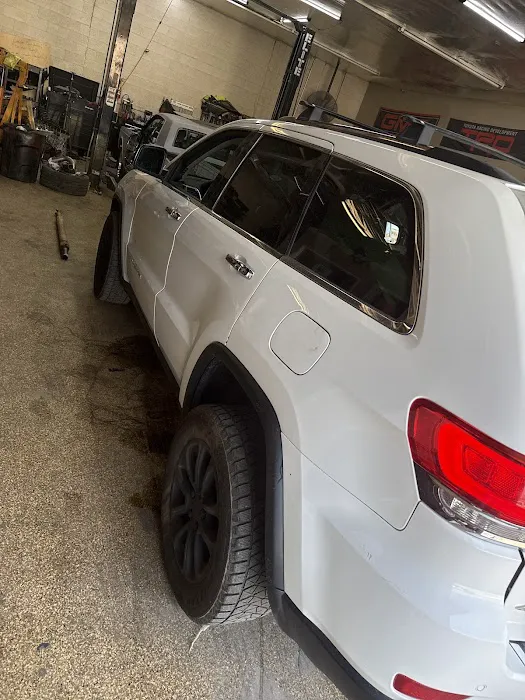 NEW WAY MOTORS & COLLISION 1