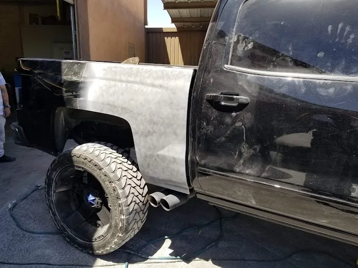 NEW WAY MOTORS & COLLISION 4