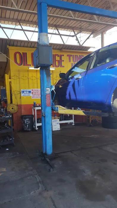 Al's auto repair 0
