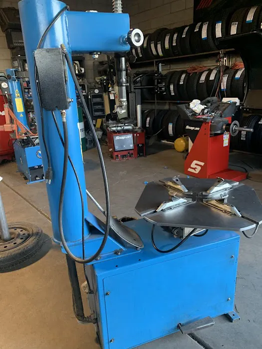 EL GUERO'S TIRE SHOP LLC 1
