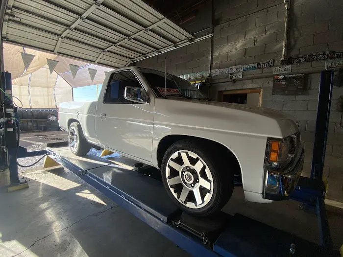EL GUERO'S TIRE SHOP LLC 0