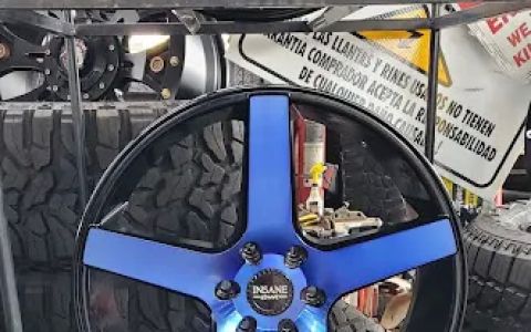 El New Grullo Tire Shop