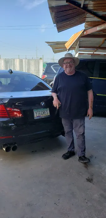 Amigo Auto Center 2