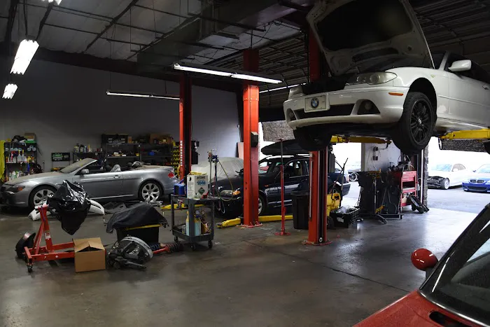 Mikes Motor Werks 1