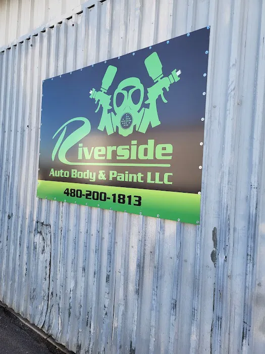 Riverside Autobody & Paint 0