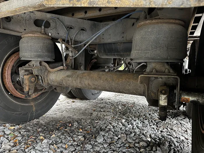Fleetfix Solutions Truck & Trailer Repair. Road Service 2