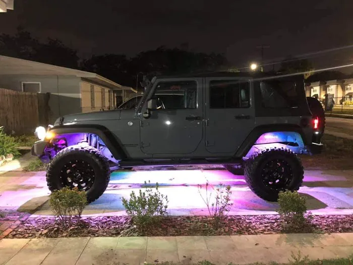 Benny's LED 4