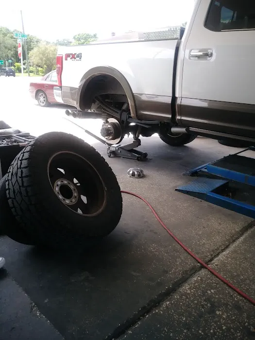 Leal Tire Shop 3