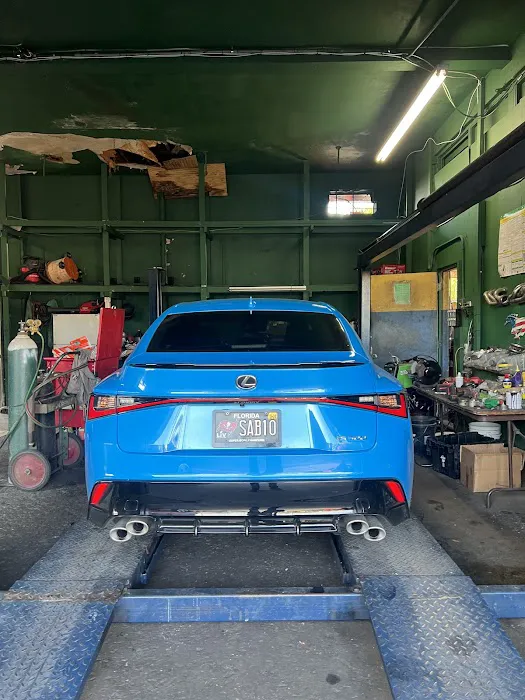 Anthony's Muffler Shop 4