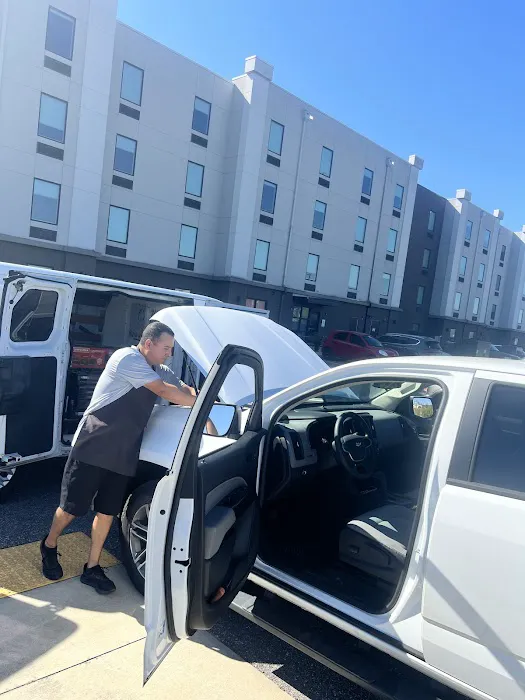 Fabian's auto glass LLC 8