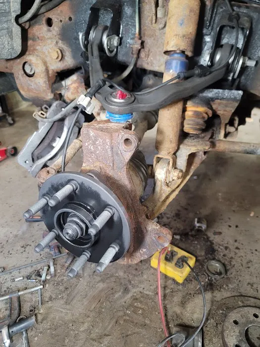 Will's Auto And Small Engine Repair 6