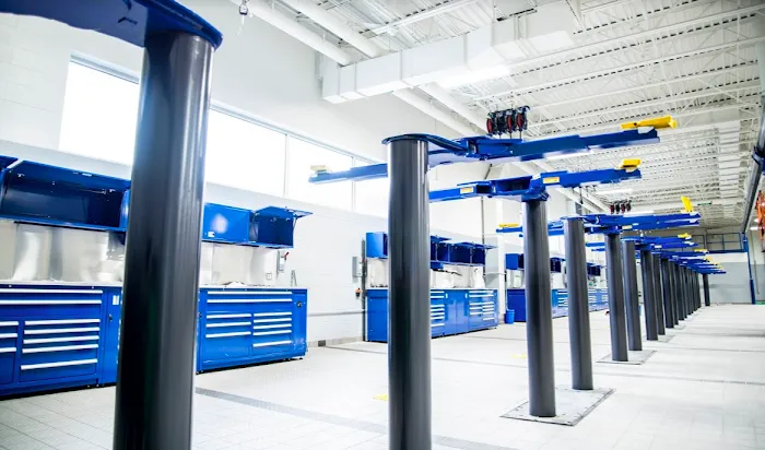 W&L Subaru Service Center 6