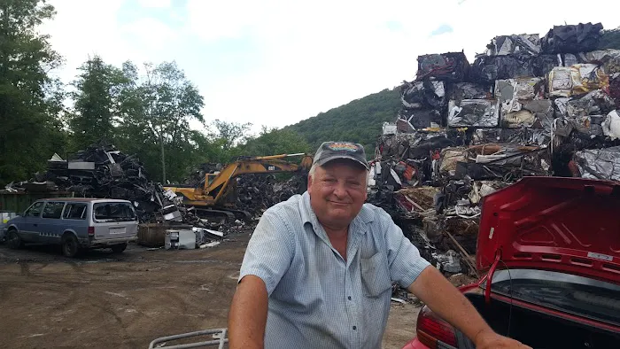 Jeff's Auto Body & Recycling + Scrap 2