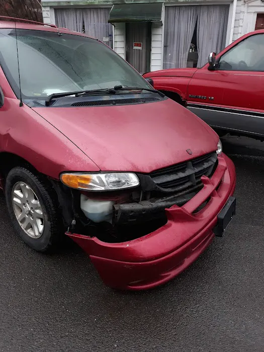 Roberts Automotive Towing & Service Center 2