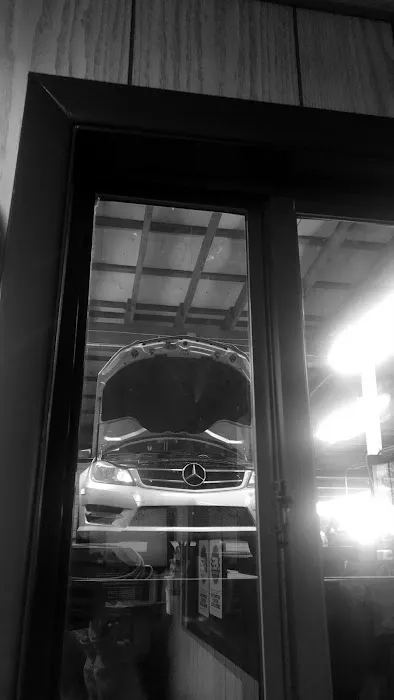 Reid's Tire & Automotive 1