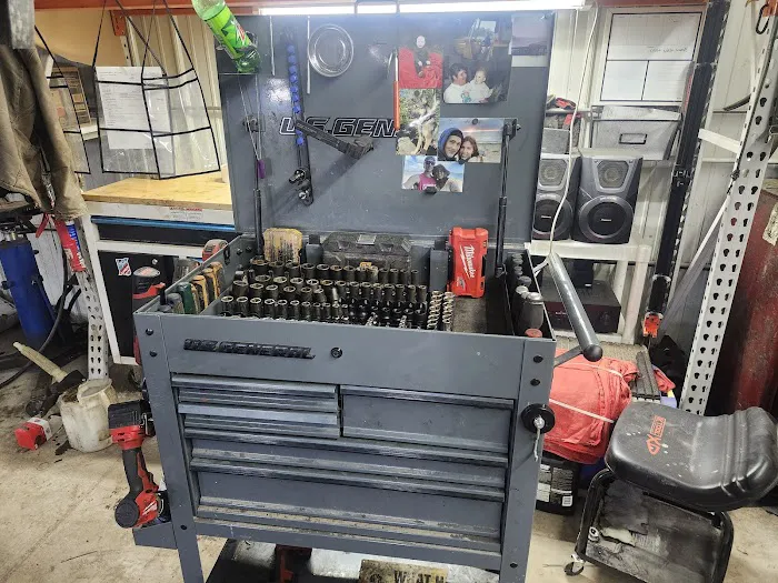 Herrons Auto Repair & Fabrication LLC 0