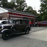 Twin Lakes Garage
