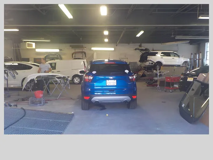 D & D Body Shop 1