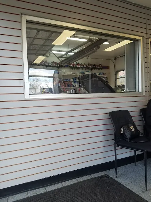 Valvoline Instant Oil Change 4