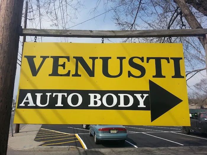 Venusti Auto Body & Towing 5