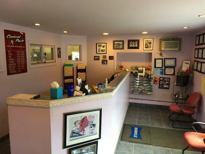 Central Park Auto Body And Collision 7