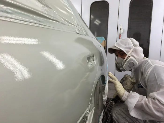 Central Park Auto Body And Collision 6