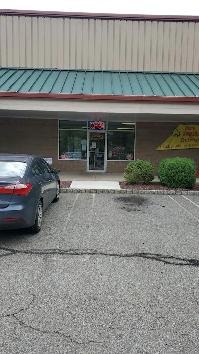 LAKELAND AUTO PARTS 1