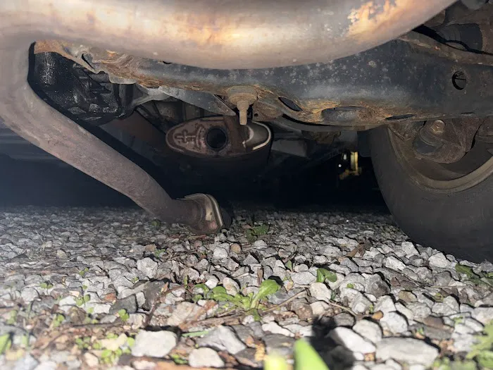 524 Service & Auto Repair 2