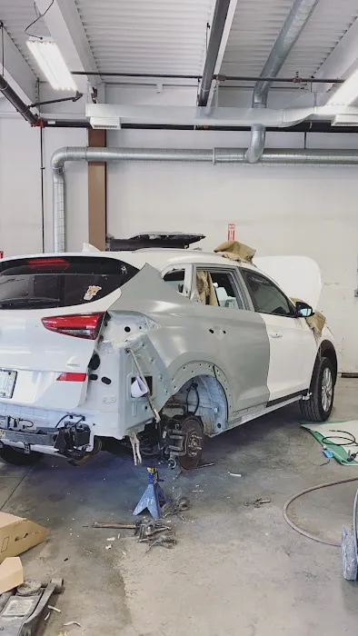 Motion Auto Body 9