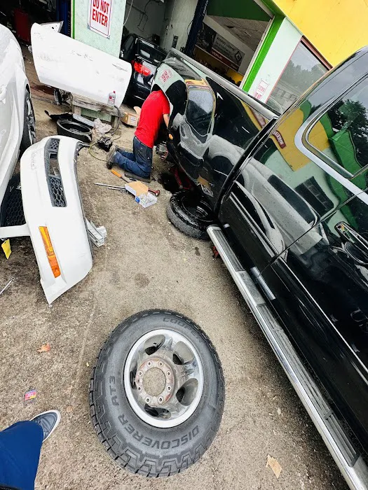 Chris Auto Repair 1