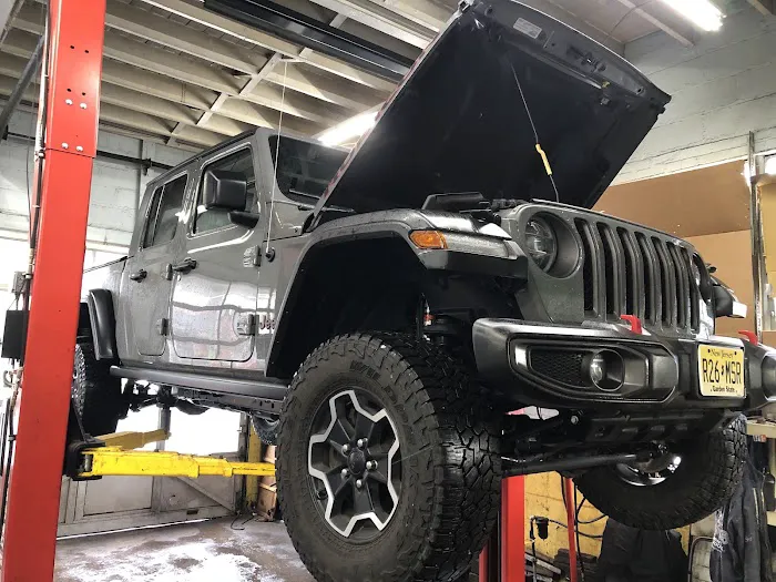Manny's Tires and Auto Service 6