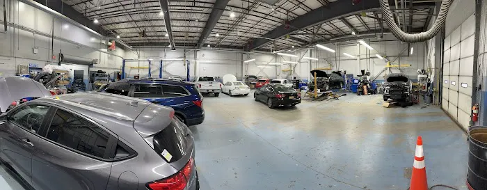 Grecco Auto Body 0