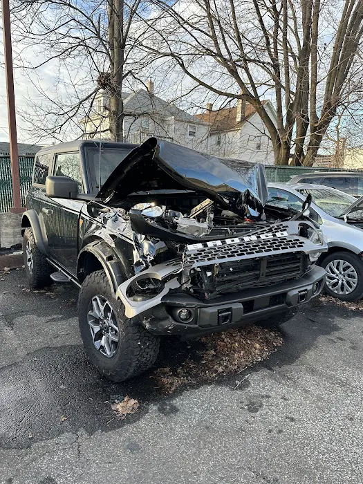 Grecco Auto Body 9