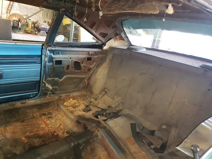 AM Auto Trimmers 7