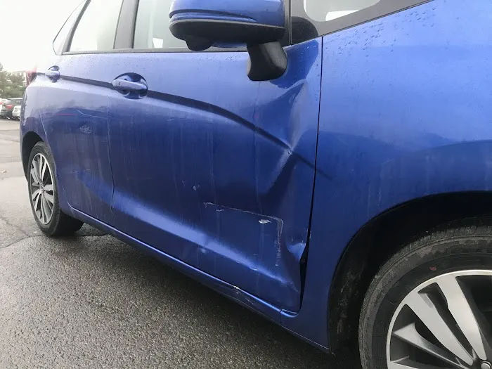 T & T Auto Body 3