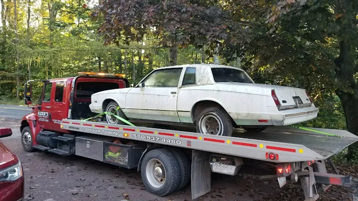 Kizer's Auto Body & towing 3