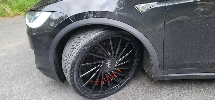 Supreme Tires & Auto Works 1